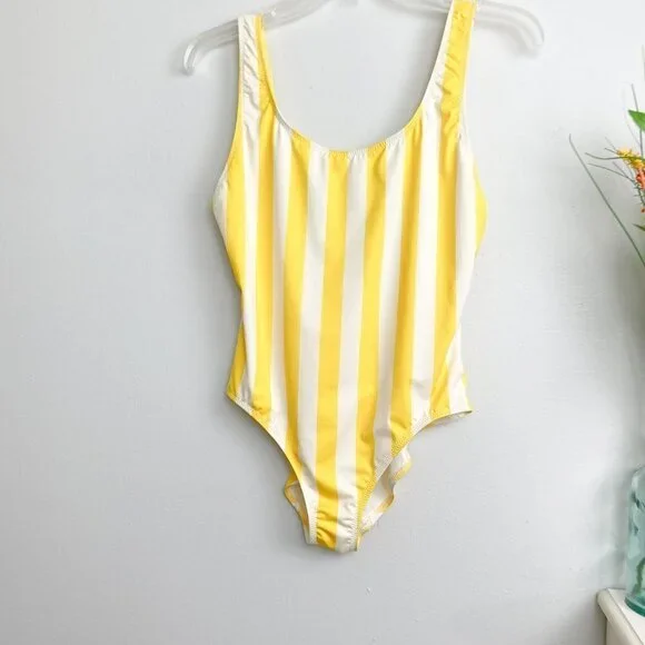 🌻 SOULCYCLE x SOLID & STRIPED One Piece Swimsuit Large - Picture 2 of 6